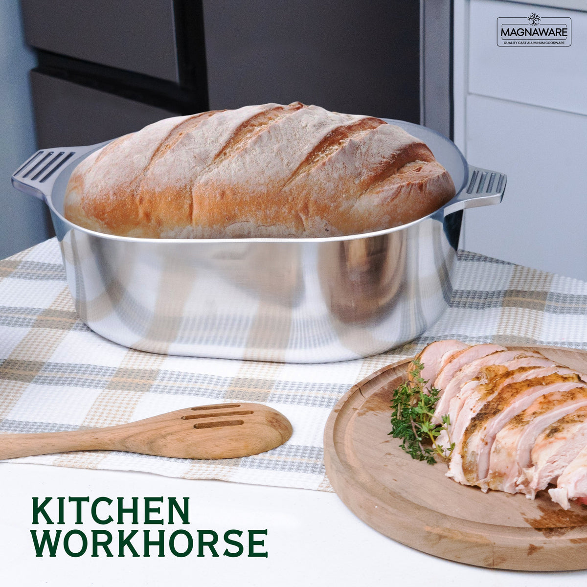 Oval Dutch Oven with Lid - 8 Quart (13 Inch)